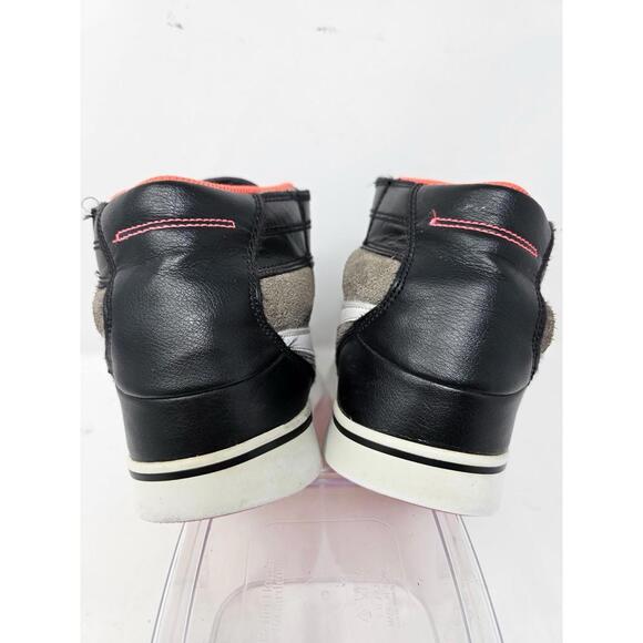 Nike Rukus Mids - Picture 4 of 8